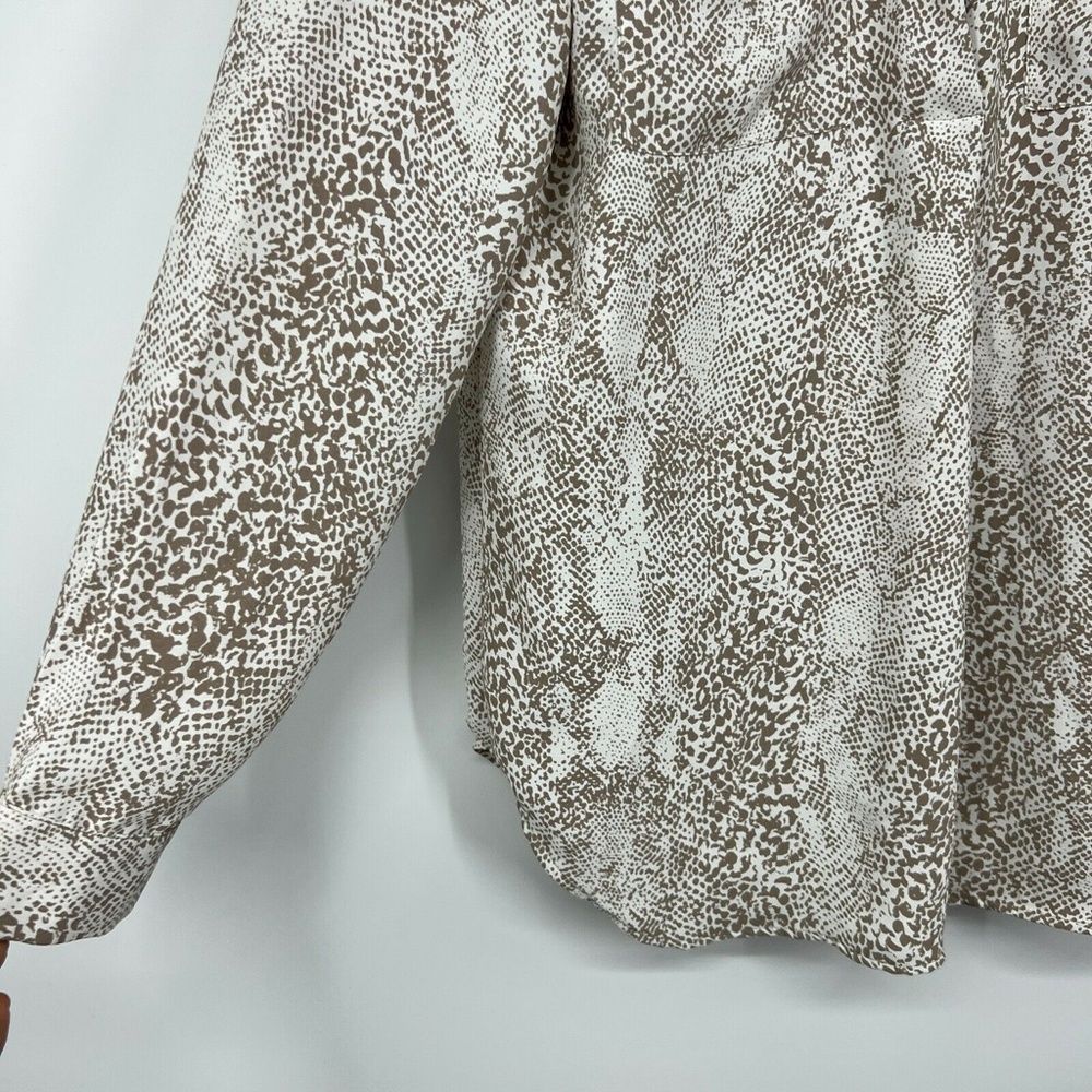 Ann Taylor Snake Pattern Button Down Camp Shirt - image 6